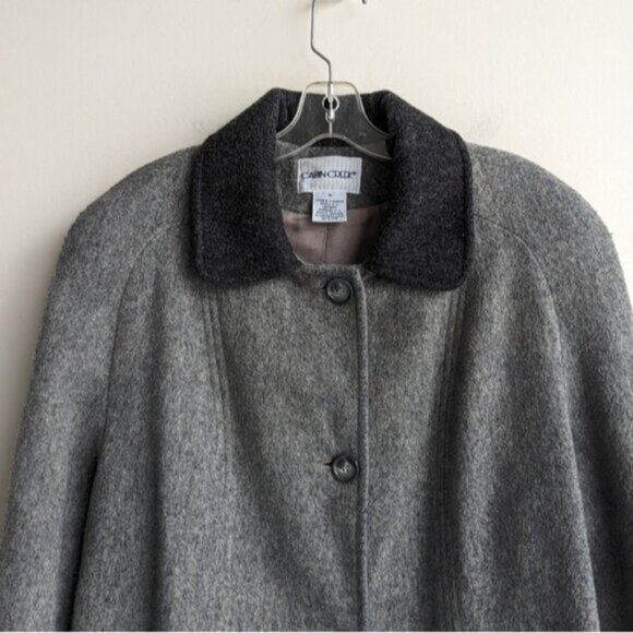 Cabin Creek wool coat - Picture 2 of 6